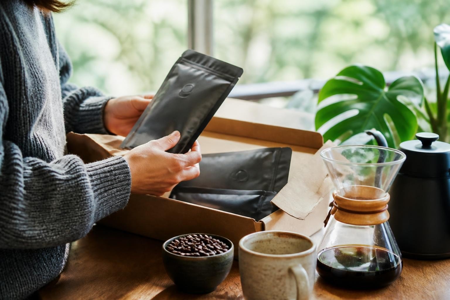 Specialty Coffee Subscription: Grove Guide to 2026